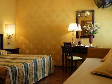 Hotel Dori Venecia