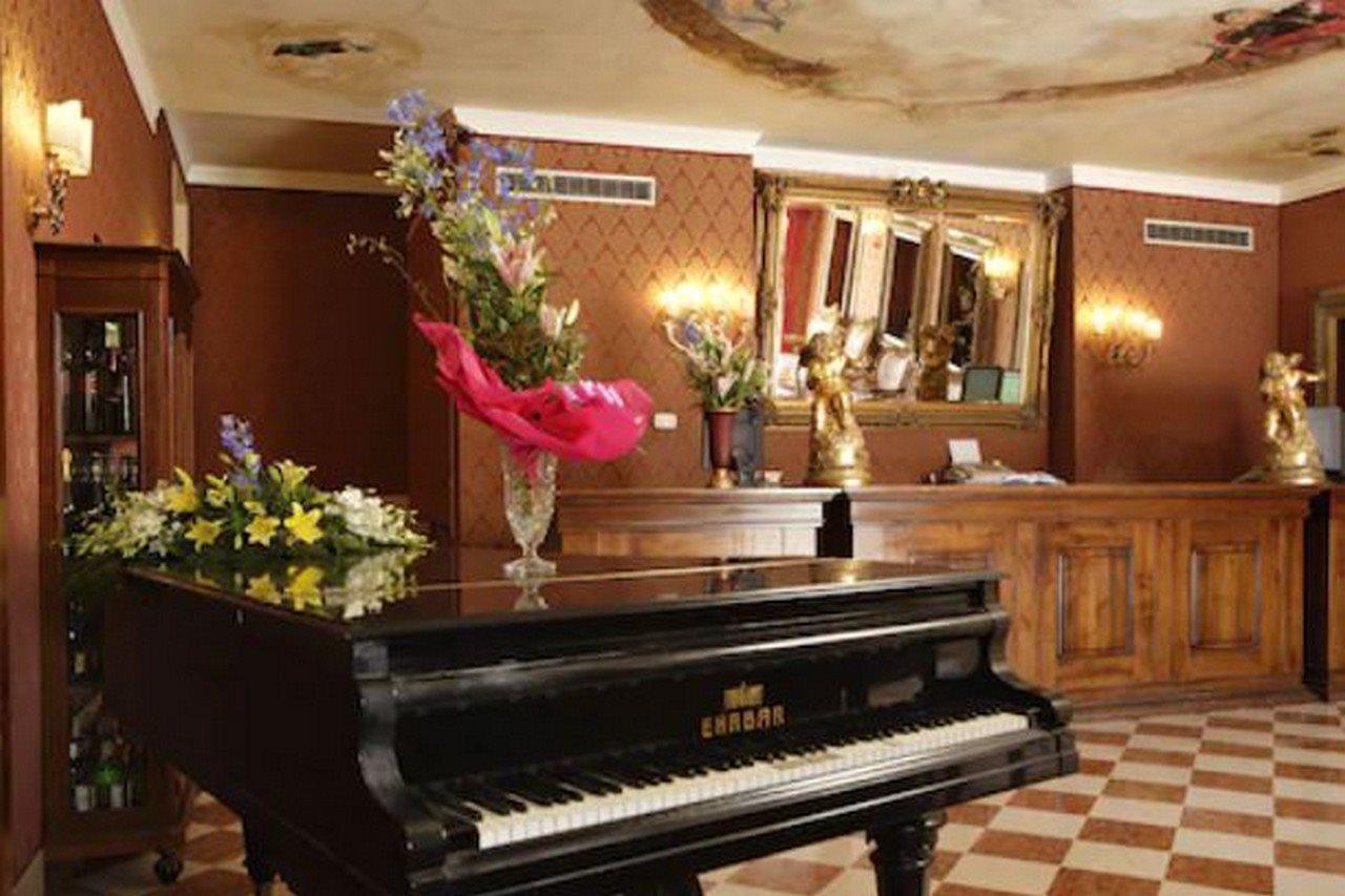 Hotel Dori Venecia
